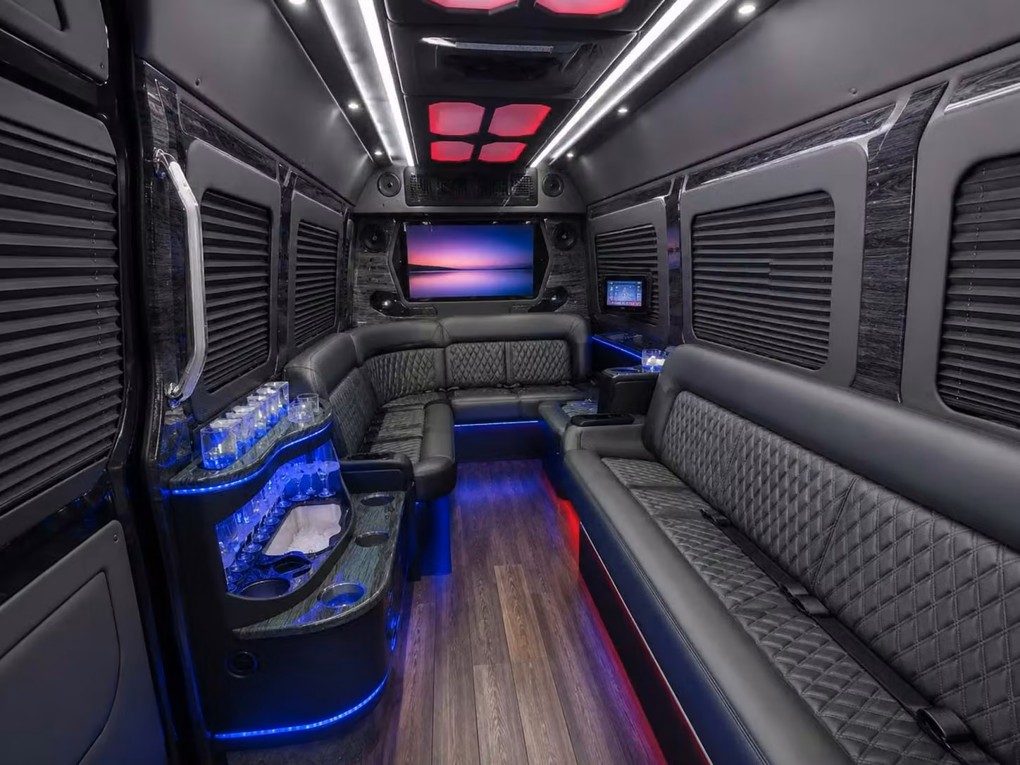 bettendorf ada accessible government and military charter buses in bettendorf