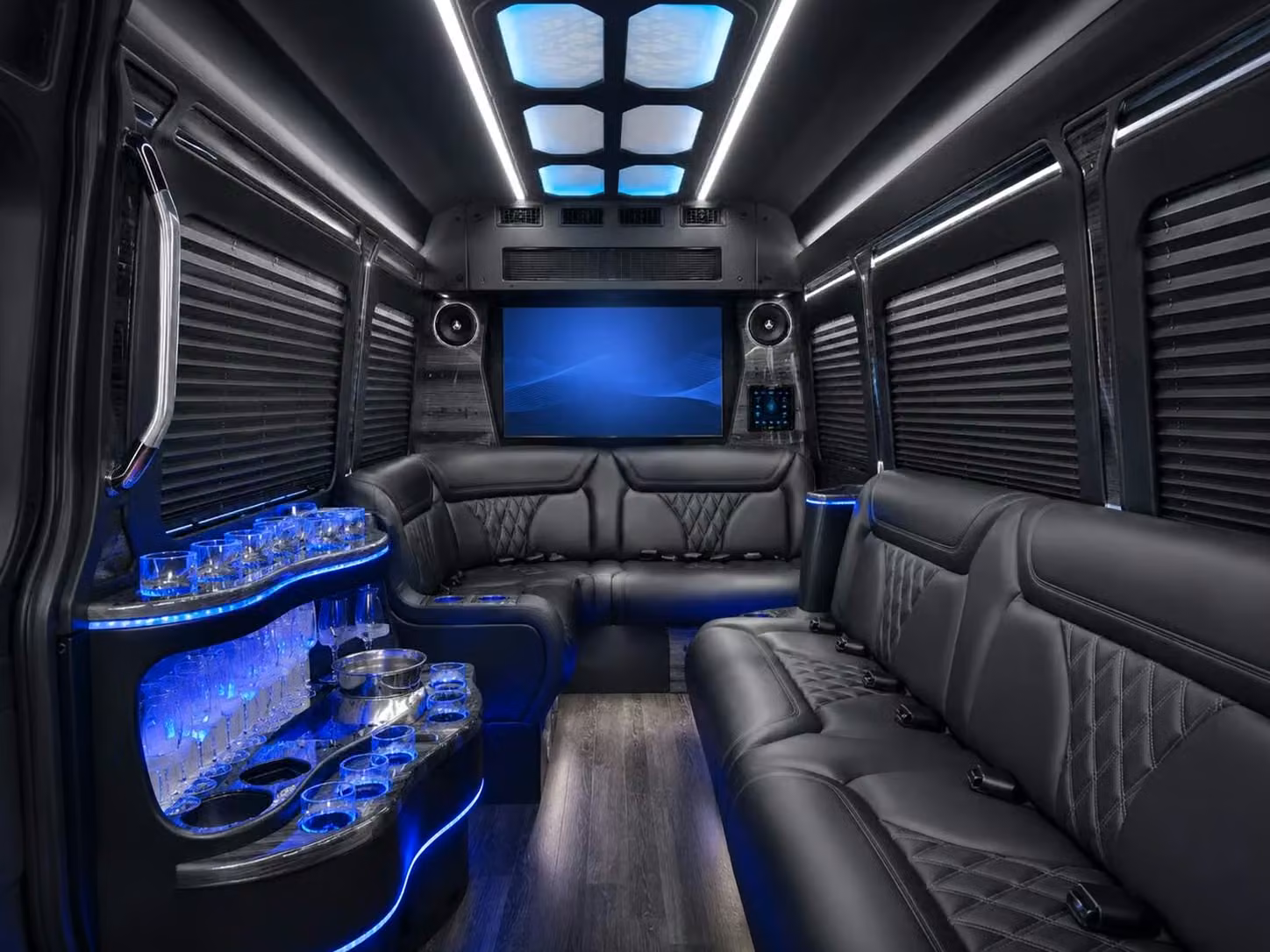 bettendorf bus rentals to hotels