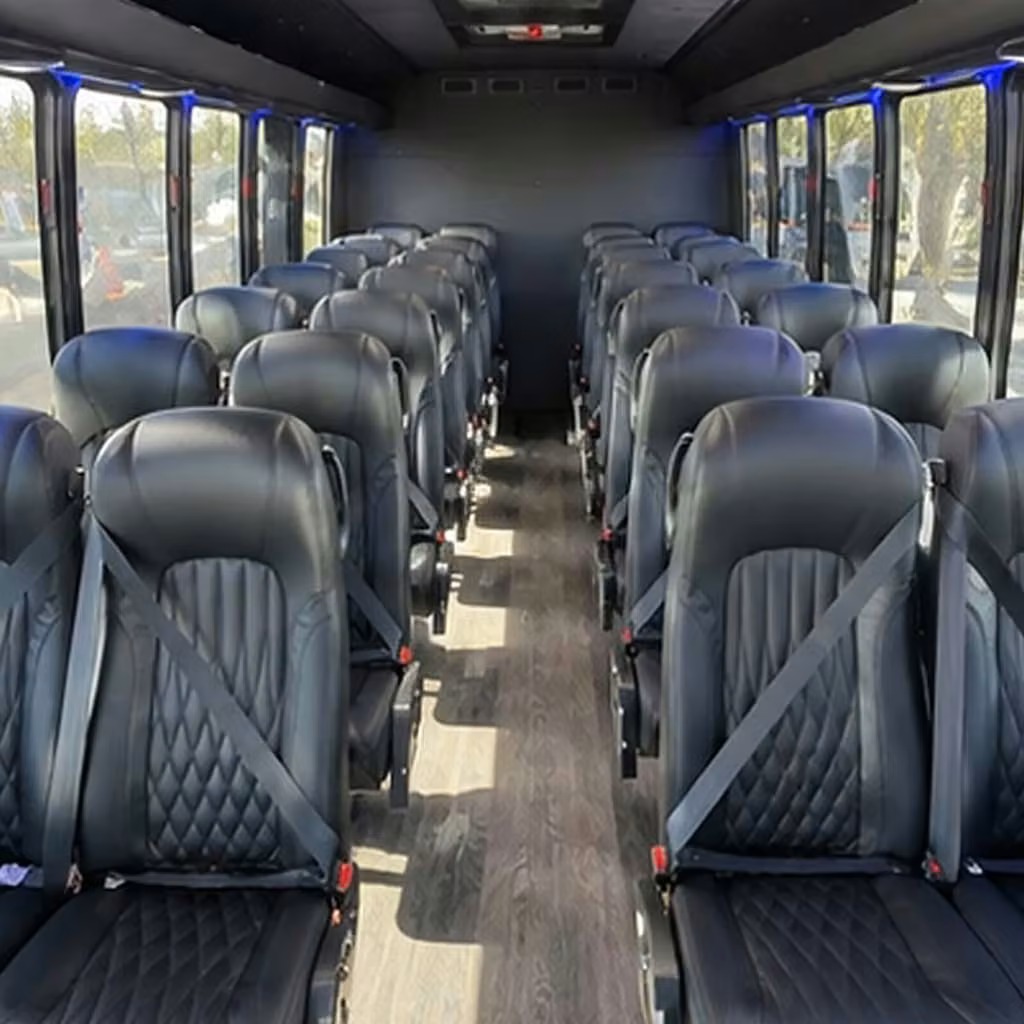 bettendorf minibus interior 3