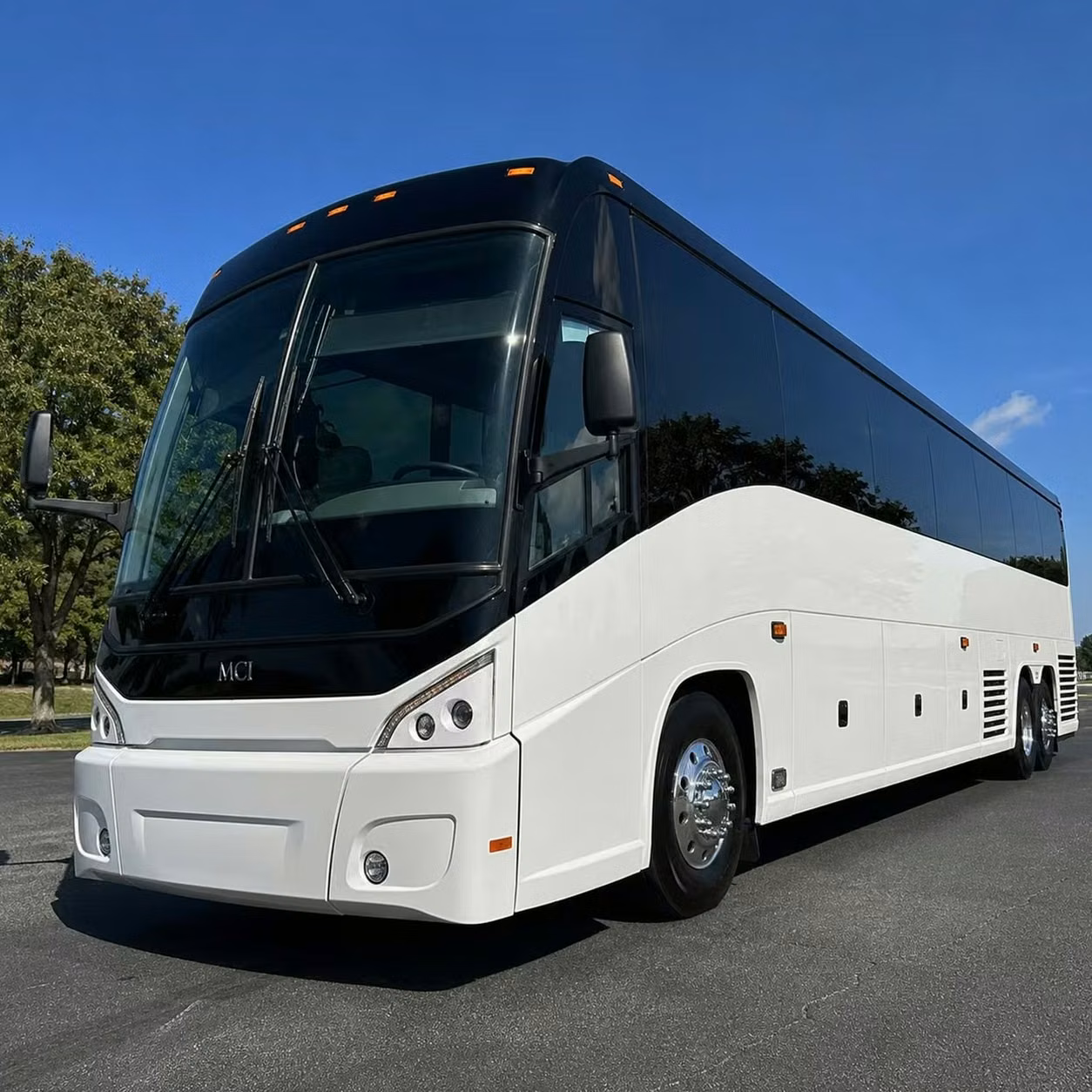 bettendorf multi day shuttle bus rentals for bettendorf music festivals