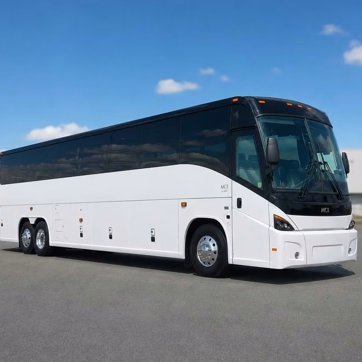 bettendorf unmarked minibuses and sprinter vans with tinted windows in bettendorf